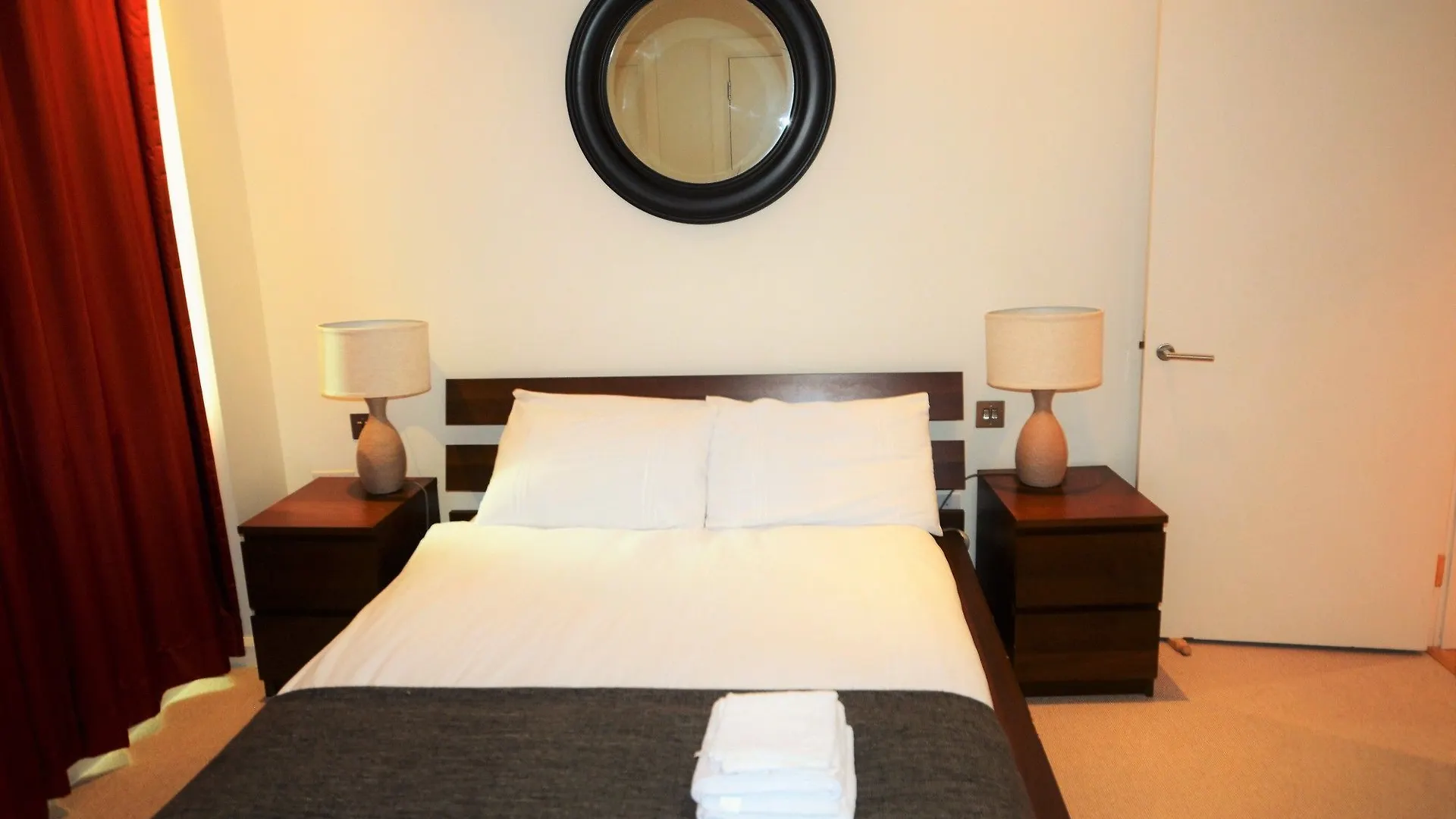 Zen Apartments - Canary Wharf London